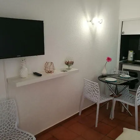 Apartment 402c
